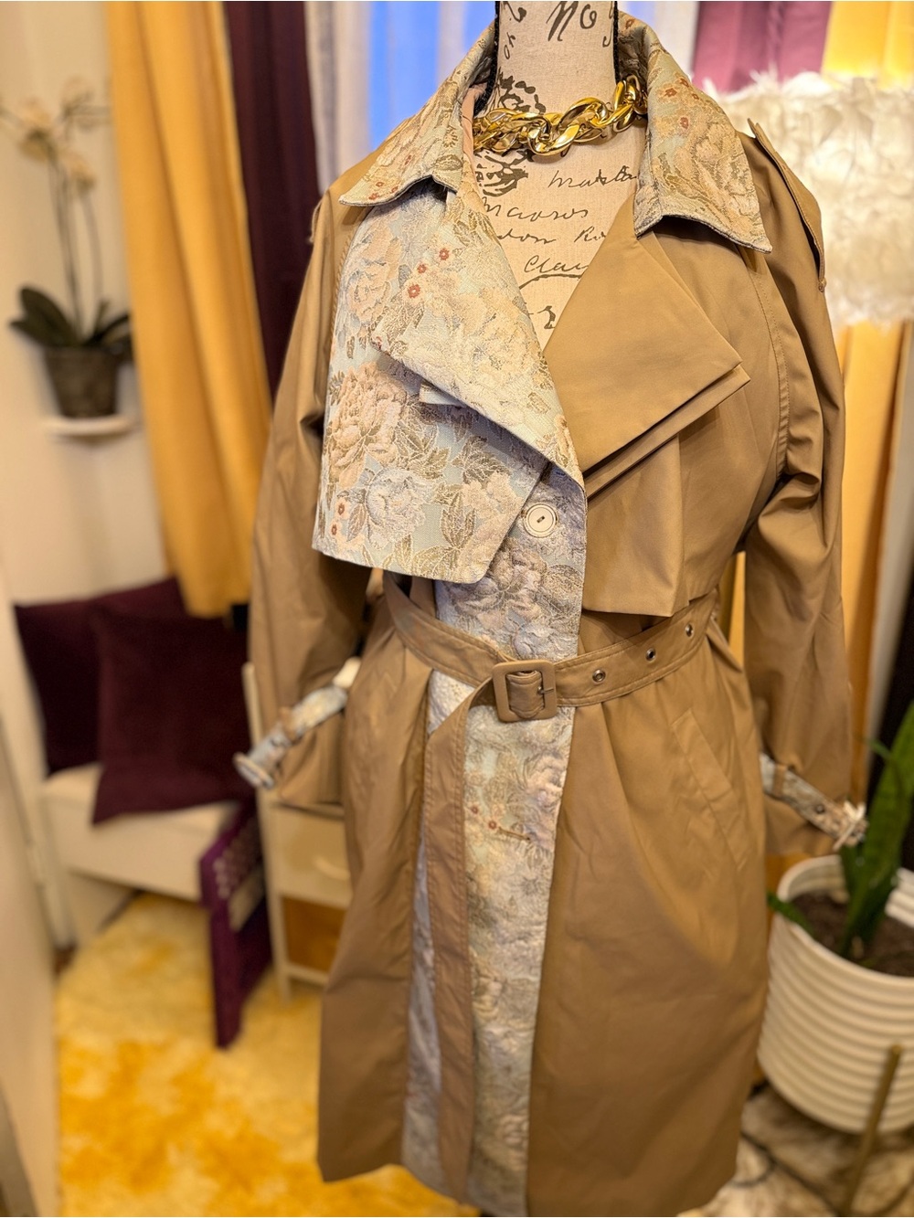 Women's Brocade Patch Trench Coat - Tan with Floral Lining - Picture 2 of 3